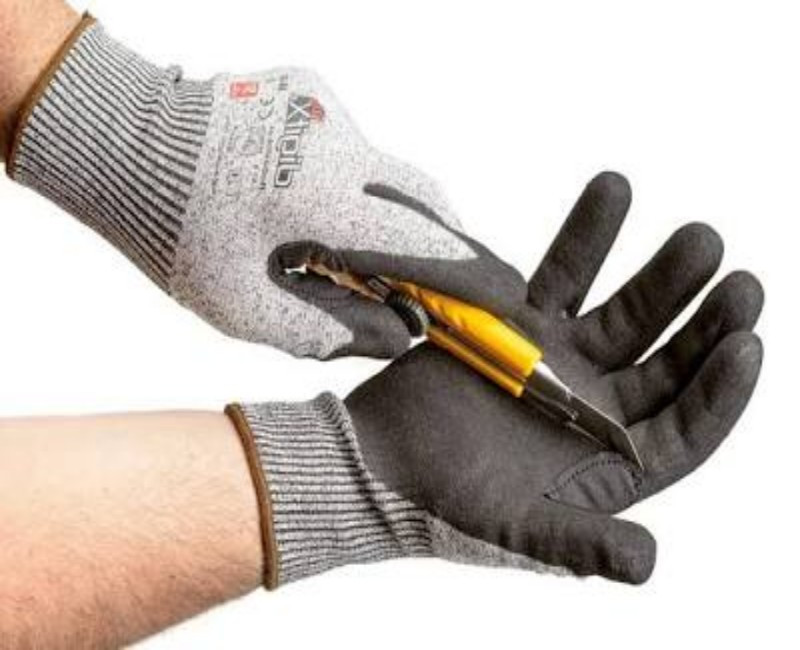 Industrial Grade Cut-Resistant Gloves Level 5 Protection – Anti-Slip, High-Dexterity Safety Work Gloves for Kitchen, Construction & Mechanical Use (Safety tools)